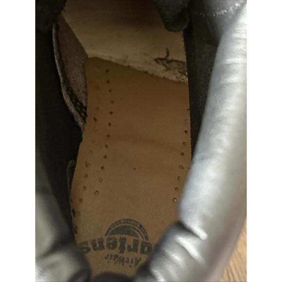 Dr. Martens 11292 Women's Sz 9 Men's Sz 8 Black Leather Lace Up Boots Greasy - Picture 11 of 14